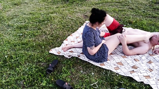 Жена предложила сходить на пикник